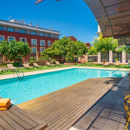 Apartaments Suites Sant Jordi Montbrió del Camp Zewnętrze zdjęcie