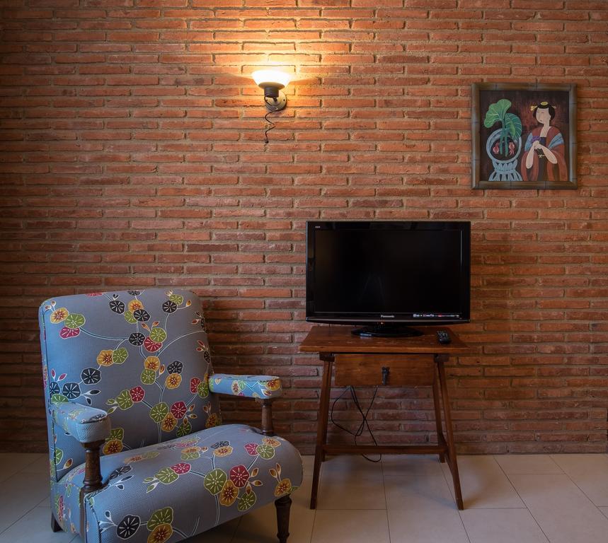 Apartaments Suites Sant Jordi Montbrió del Camp Zewnętrze zdjęcie